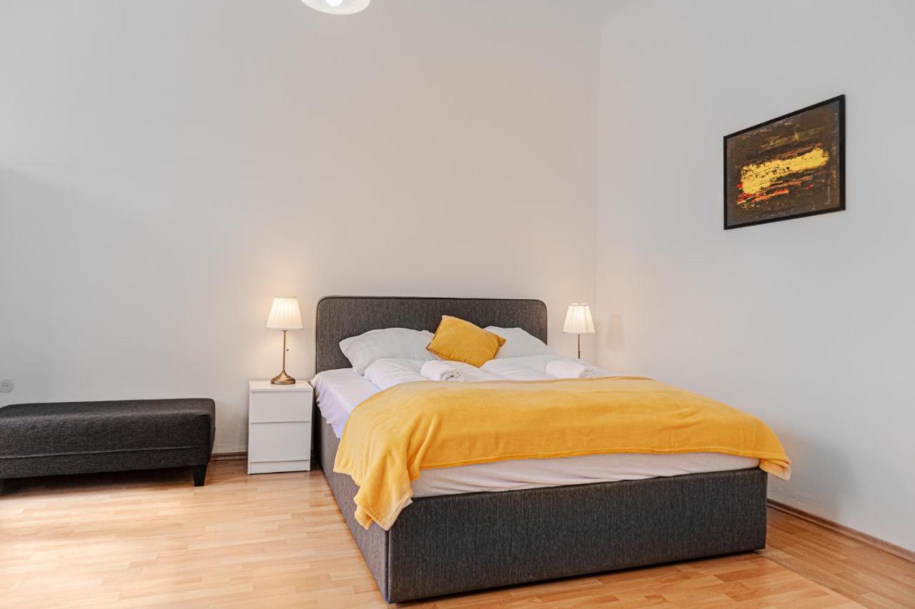 Pleasing 2Br Apt. Akh-Perfect For Groups Vienna Luaran gambar