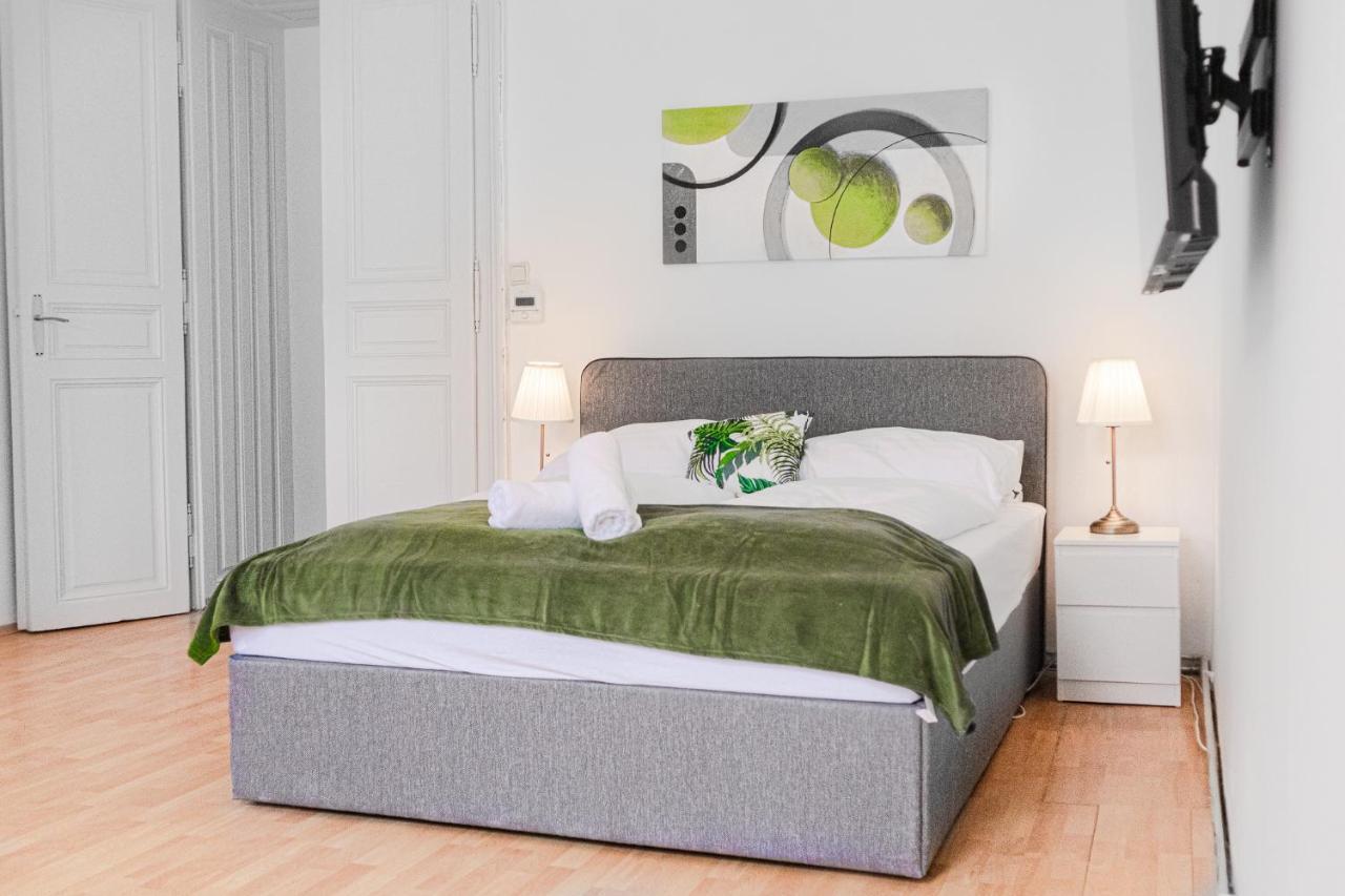 Pleasing 2Br Apt. Akh-Perfect For Groups Vienna Luaran gambar