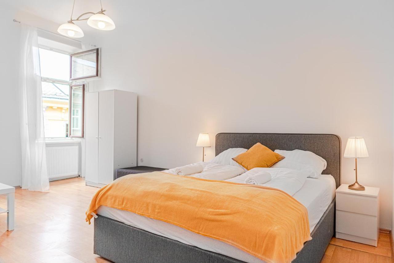 Pleasing 2Br Apt. Akh-Perfect For Groups Vienna Luaran gambar